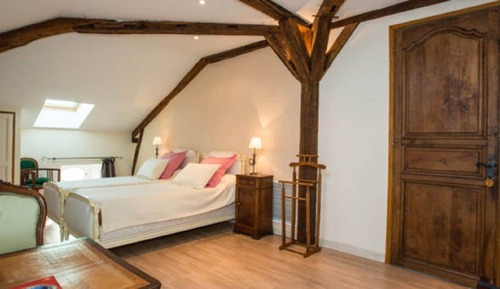 Club Twin Room, Private Bathroom