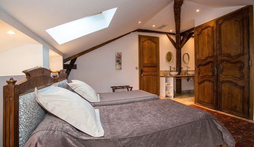 Twin Room, Private Bathroom