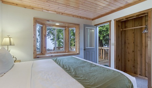 Deluxe Cottage, 2 Bedrooms, Non Smoking, Ocean View (No Pets)