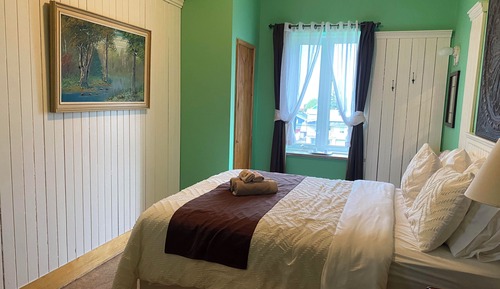 Classic Double Room