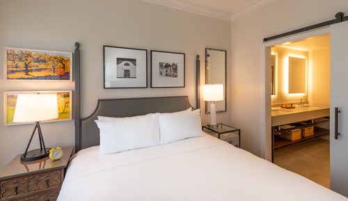 Superior Room, 1 King Bed