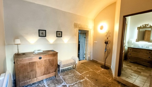 Room      "Château" & "Duplex"             