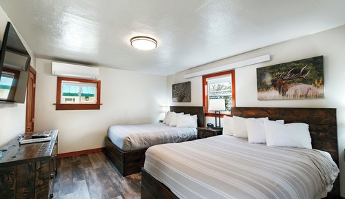 Family Cottage, 2 Queen Beds, Non Smoking