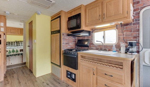 Mobile Home, Ensuite (Eagle- Camper)