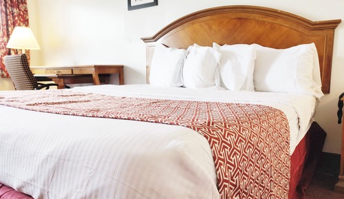 Deluxe Room, 1 King Bed