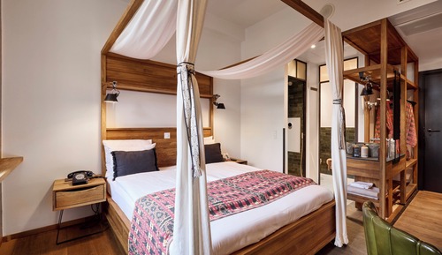 Standard Double Room, 1 Queen Bed, Non Smoking, Housekeeping