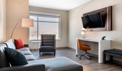 Junior Suite, 1 King Bed with Sofa bed, Non Smoking