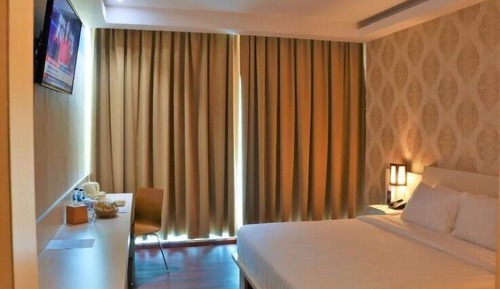 Executive Room