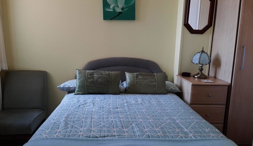 Room 5, Single, 1st Floor