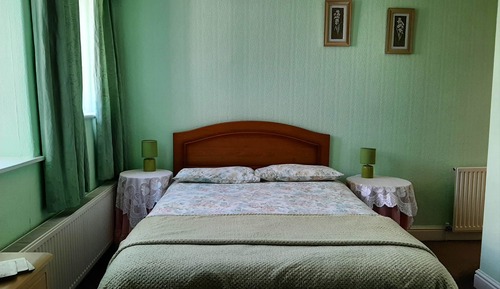 Room 12, Large Family Room, 2nd Floor