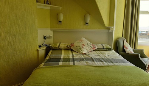 Room 9, Double, 2nd Floor