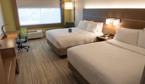 Standard Room, 2 Queen Beds, Accessible (Communications)