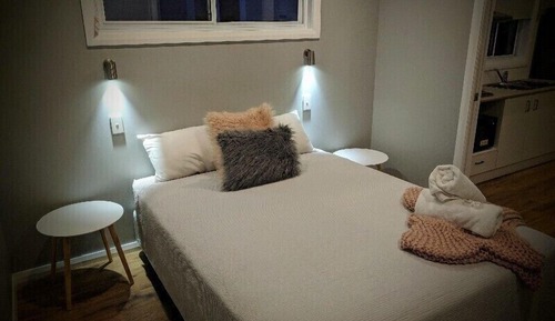 Superior Cabin, Sleeps 6