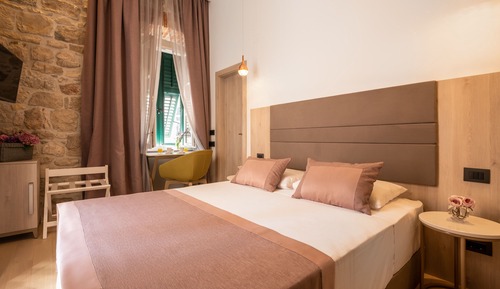 Standard Double Room, 1 Queen Bed, Non Smoking