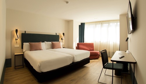 Double Room (with sofa bed)