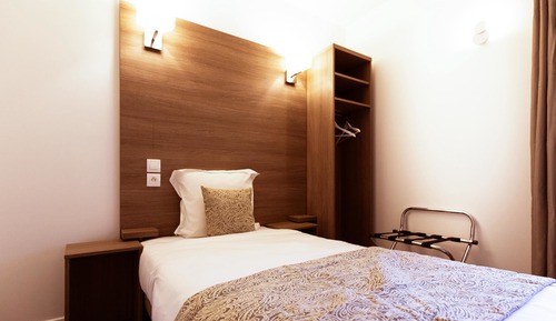 Superior Single Room, 1 Large Twin Bed, Accessible, City View