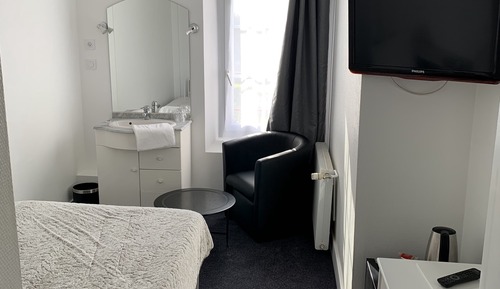 Single Room, 1 Large Twin Bed