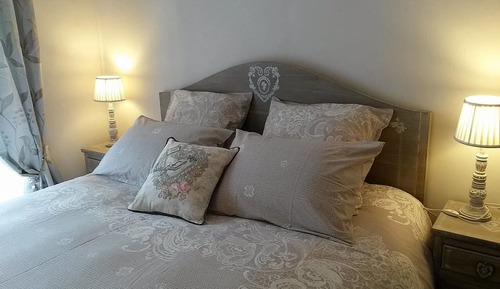 Family Suite (Melusine)