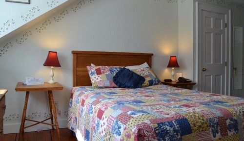 New Hampshire Room