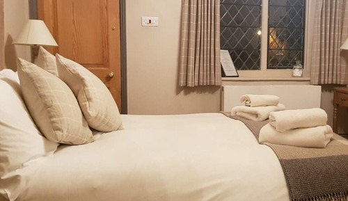 Classic Double Room, Ensuite