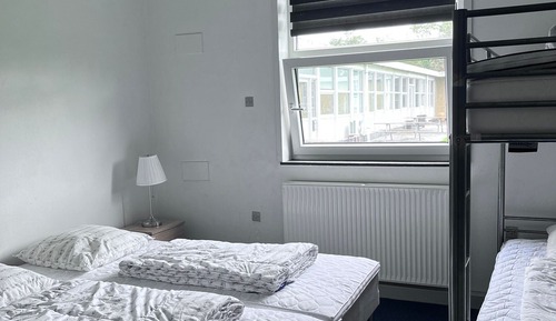 Shared Dormitory, Mixed Dorm