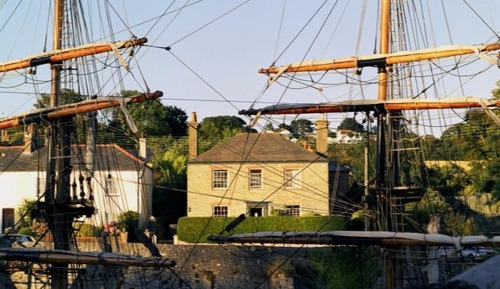 Antonia's Pearls, Marine Villa