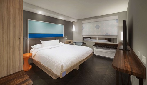 Room, 1 King Bed, Accessible (Hearing)