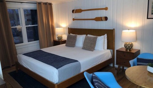 Cabin Room