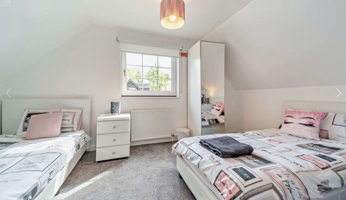 Deluxe Chalet, 4 Bedrooms, Non Smoking, Hot Tub (The Party Lodge)