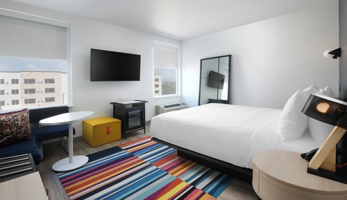 Room, 1 King Bed