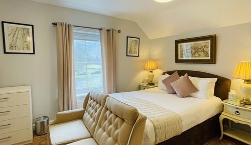 Superior Double Room, 1 Queen Bed, Non Smoking, Mountain View