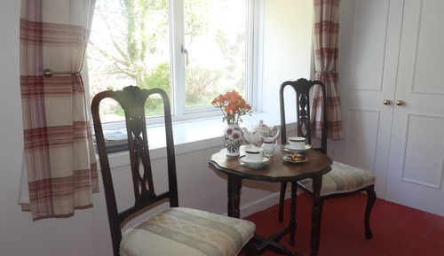 Deluxe Double Room, 1 King Bed, Accessible, Partial Sea View (Islay)