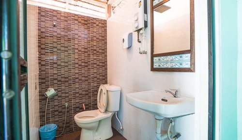 Deluxe Room, Multiple Beds, Non Smoking, Sea View