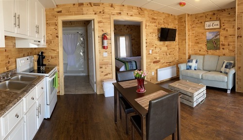 The Little Oven Kitchenette Unit