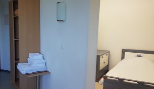 Family Room, Multiple Beds