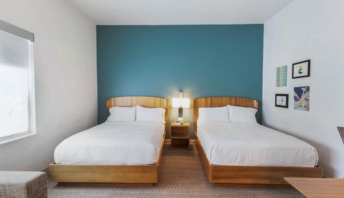 Studio, Multiple Beds (Mobility Accessible, Roll-in Shower)
