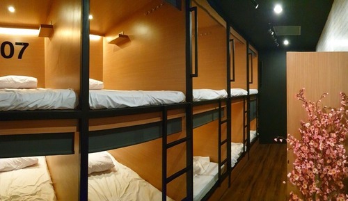 Basic Shared Dormitory, Men only