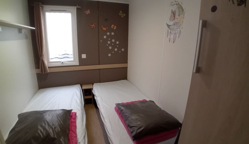 Family Mobile Home, Multiple Beds, Non Smoking (131)