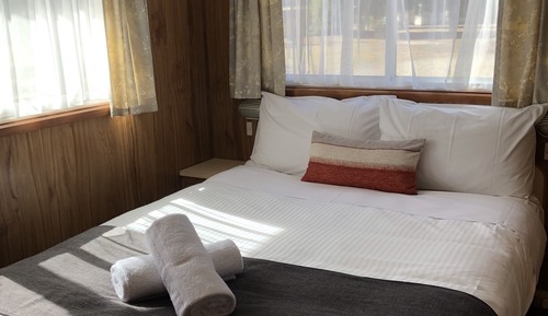 Standard Cabin (4 Adults)