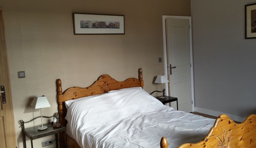 Double Room (The River)