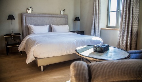 Double Room (Aglandau)