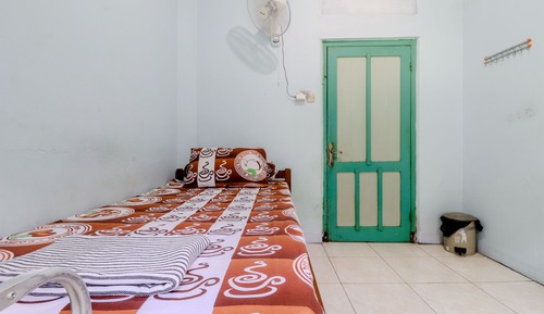 Standard Single Room