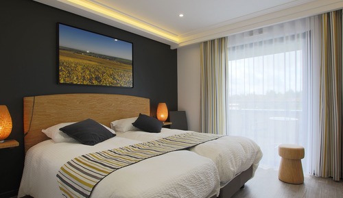 Comfort Double Room, Private Bathroom, Courtyard View (Avec Terrasse privée)