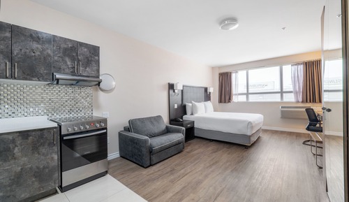 Suite, 1 Queen Bed with Sofa bed, Non Smoking (Efficiency, 1 person sofabed)
