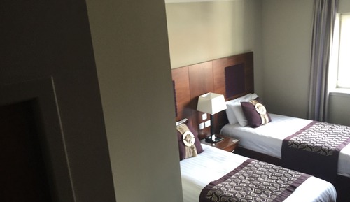 Executive Twin Room, Ensuite