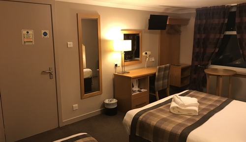 Standard Suite, Ensuite, River View