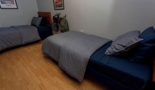 Private Two Bed (2 Twin Beds) - Shared Bathroom