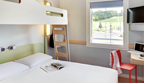 Triple Room, Multiple Beds