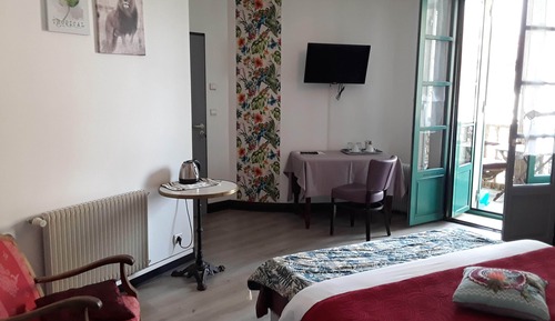 Family Double Room, Garden View