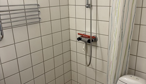 Basic Double Room, 2 Twin Beds, Non Smoking